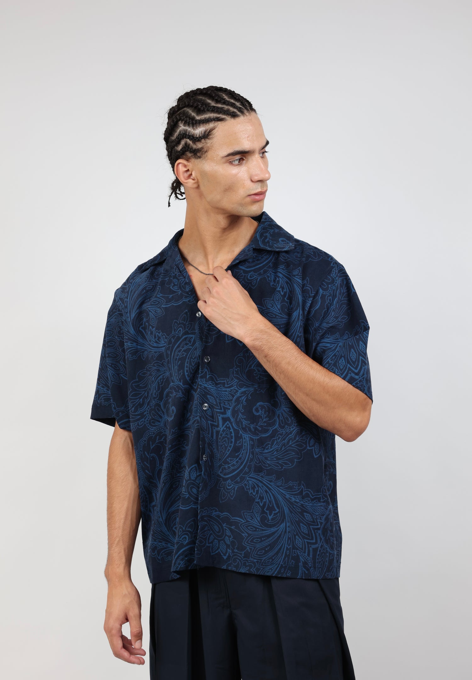YOSAM Midnight Paisley Shirt